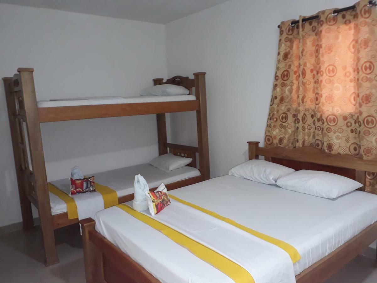 Hotel Isla Manga Home Картахена Экстерьер фото