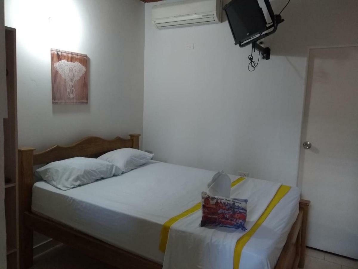 Hotel Isla Manga Home Картахена Экстерьер фото